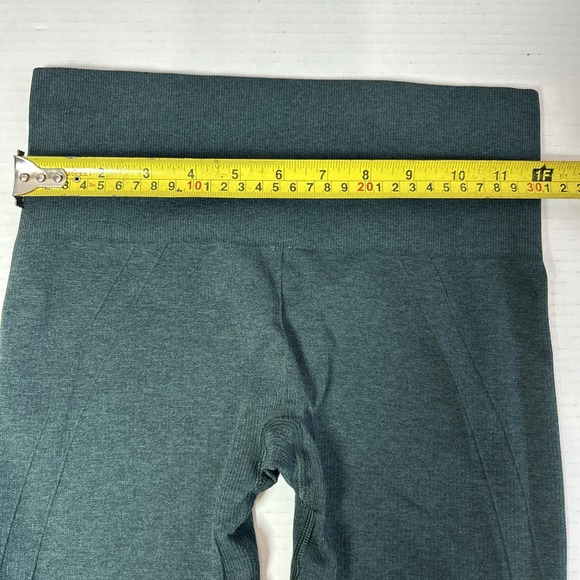 Lululemon In the Flow Crop Pant Green Size 4 NO TAG Preowned - Picture 4 of 11